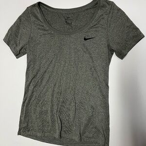 Nike Dri-FIT Gray Short Sleeve Tee | Women’s Small | Athletic Top